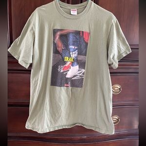 Supreme tee